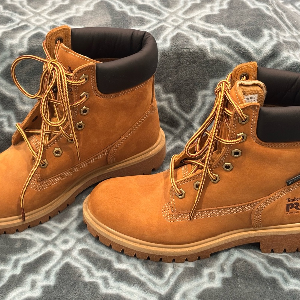 Ladies Timberland PRO, Soft Toe, Waterproof, Tan Leather, Lace Up Boots